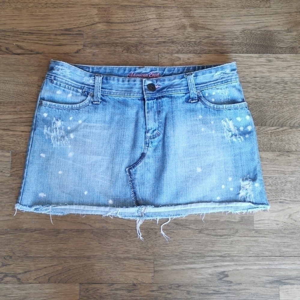 𝅺American Eagle Faded Distressed Denim Miniskirt 10